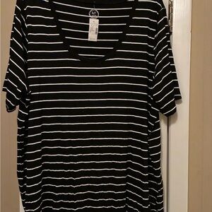 Maurices Black and White Striped Short Sleeve 24/7  Tee